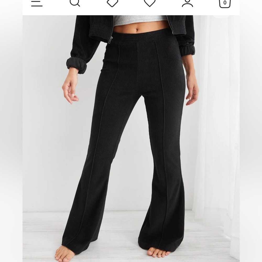 Aerie Groove On Velour Flared Pants